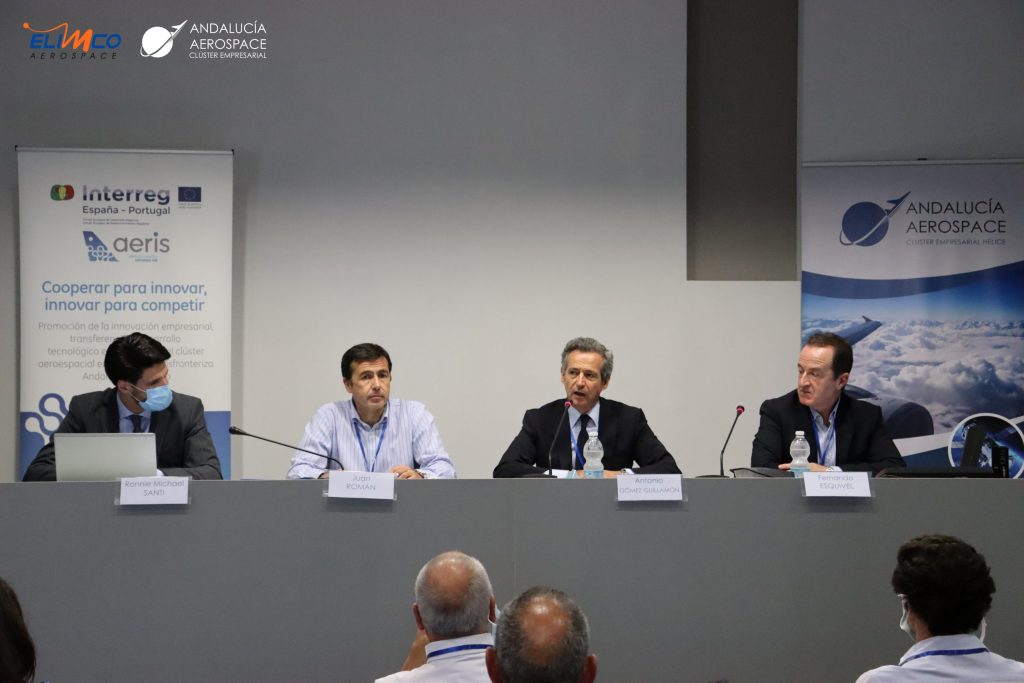Mesa presidencial de la Asamblea General Andalucía Aerospace